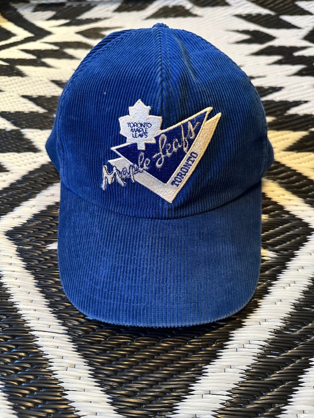 Vintage 80s/90s Corduroy Toronto Maple Leafs NHL Baseball Cap